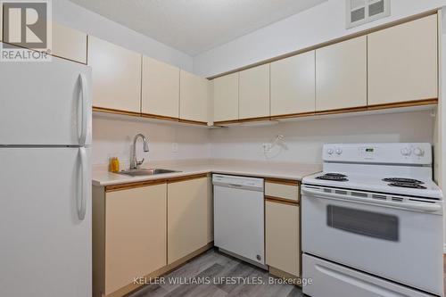 105 - 15 Jacksway Crescent, London North (North G), ON - Indoor Photo Showing Kitchen