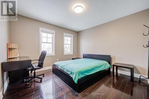 22 Whiterose Lane, Whitchurch-Stouffville, ON - Indoor Photo Showing Bedroom