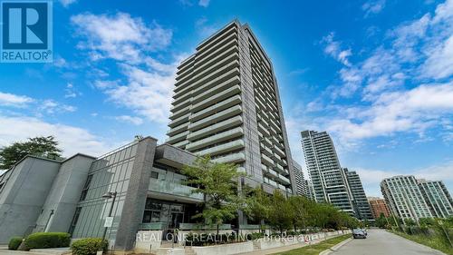 Lph08 - 55 Oneida Crescent, Richmond Hill, ON - Outdoor With Facade