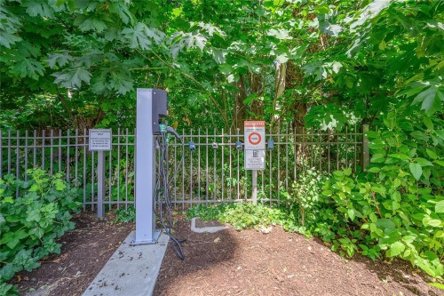 212-20 Barsby Ave, Nanaimo, BC - Outdoor