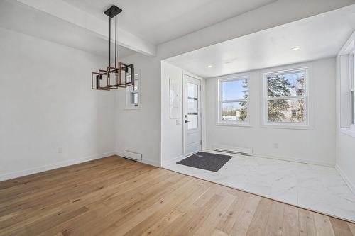 Salle à manger - 145 Rue Charron, Longueuil (Le Vieux-Longueuil), QC - Indoor Photo Showing Other Room