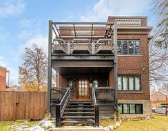 2652 Rue Sherbrooke E.  Montréal (Ville-Marie), QC H2K 1G4