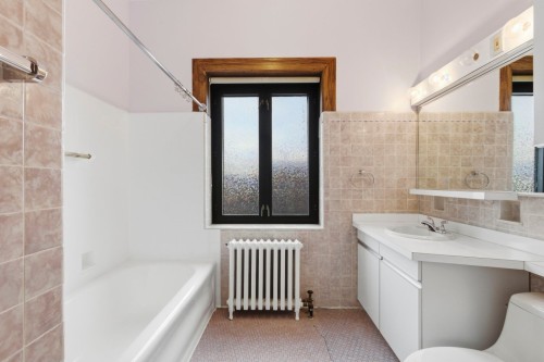 Salle de bains - 2652 Rue Sherbrooke E., Montréal (Ville-Marie), QC - Indoor Photo Showing Bathroom