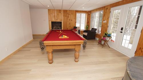 Salle familiale - 305Z Rue Laforest, Saint-Alphonse-Rodriguez, QC - Indoor Photo Showing Other Room