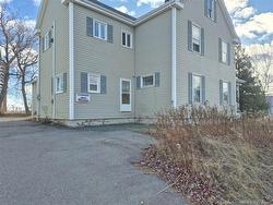 480 St Peter Ave  Bathurst, NB E2A 2Y2