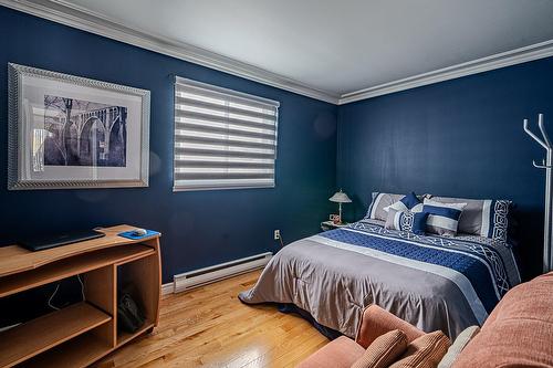 Bedroom - 124 Rue Poitras, Val-Des-Sources, QC - Indoor Photo Showing Bedroom