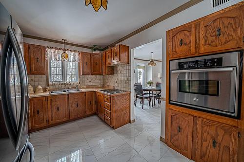 Kitchen - 124 Rue Poitras, Val-Des-Sources, QC - Indoor Photo Showing Kitchen With Double Sink