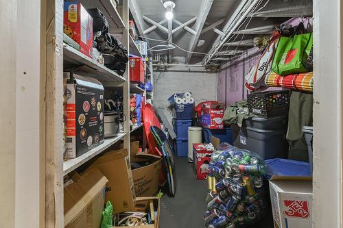 Storage - 335  - 339 Rue Principale, Brownsburg-Chatham, QC - Indoor