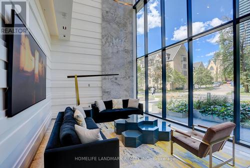 1909 - 57 St Joseph Street, Toronto, ON -  Photo Showing Other Room