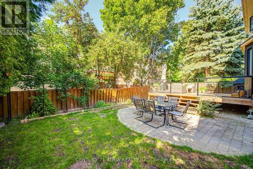 18 Park Lane Circle, Richmond Hill, ON - Outdoor With Deck Patio Veranda With Backyard