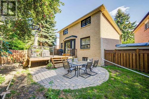 18 Park Lane Circle, Richmond Hill, ON - Outdoor With Deck Patio Veranda With Exterior