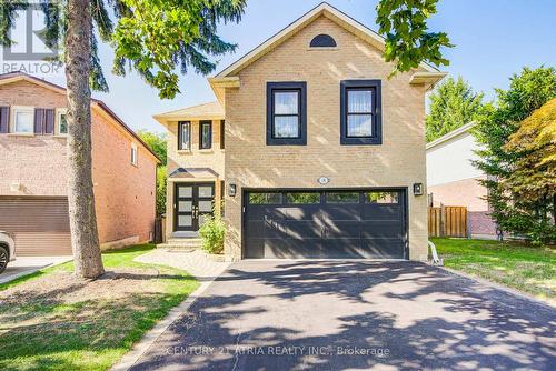 18 Park Lane Circle, Richmond Hill, ON - Outdoor With Facade