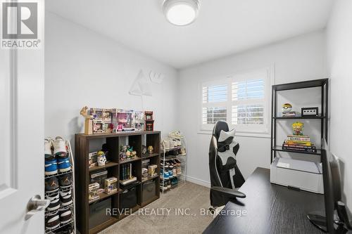 33 Barley Lane, Hamilton, ON - Indoor