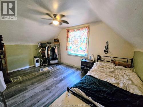 74 Sunnyside Avenue, Chatham, ON - Indoor Photo Showing Bedroom