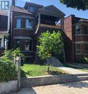 6 - 486 CLINTON STREET  Toronto, ON M6G 2Z4