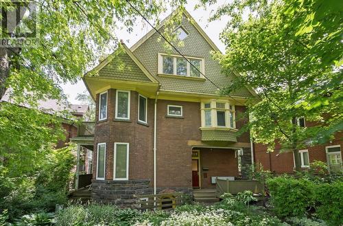 4 - 2 Bellwoods Park, Toronto, ON - Outdoor