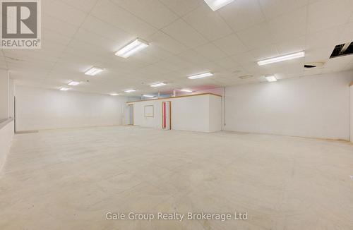 220 Springbank Avenue N, Woodstock (Woodstock - North), ON 