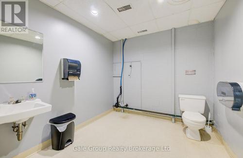 220 Springbank Avenue N, Woodstock (Woodstock - North), ON 