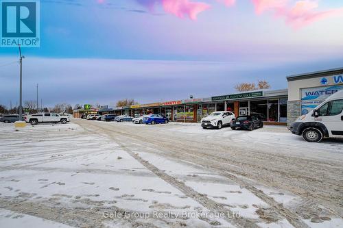 220 Springbank Avenue N, Woodstock (Woodstock - North), ON 