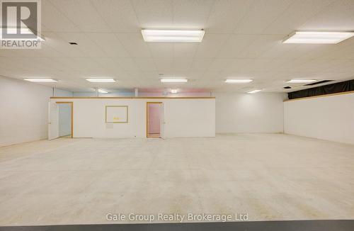 220 Springbank Avenue N, Woodstock (Woodstock - North), ON 