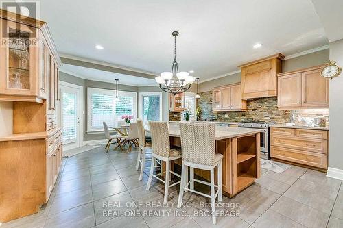 249 Poplar Drive, Oakville, ON - Indoor