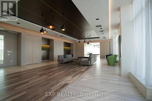 1205 - 4633 Glen Erin Drive, Mississauga, ON - Indoor Photo Showing Other Room