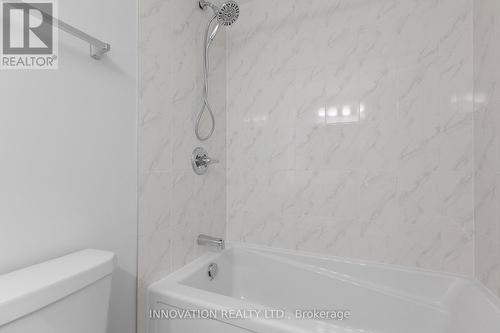 32 - 301 Glenroy Gilbert Drive, Ottawa, ON - Indoor Photo Showing Bathroom