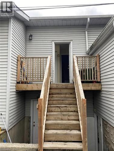 839 Stirling Avenue S, Kitchener, ON - Outdoor