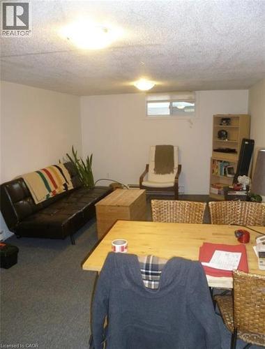 839 Stirling Avenue S, Kitchener, ON - Indoor