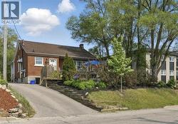 839 STIRLING Avenue S  Kitchener, ON N2L 2M6