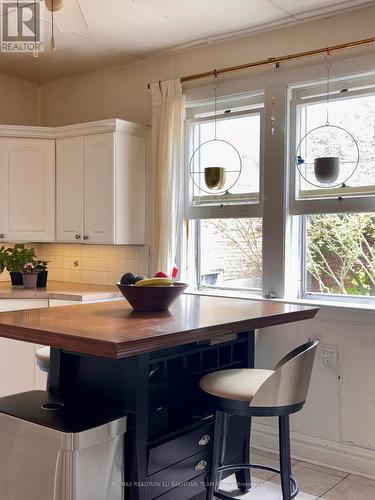 43 King Edward Avenue, Toronto, ON - Indoor