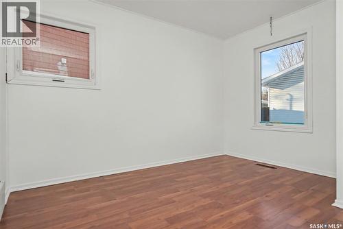 22 Elizabeth Crescent, Regina, SK - Indoor Photo Showing Other Room