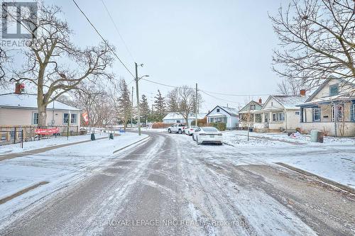 CLose to Downtown. - 29 Trapnell Street, St. Catharines (E. Chester), ON - Outdoor