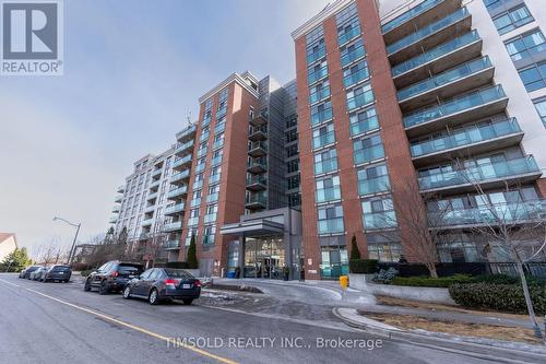 102 - 120 Dallimore Circle, Toronto, ON - Outdoor With Facade