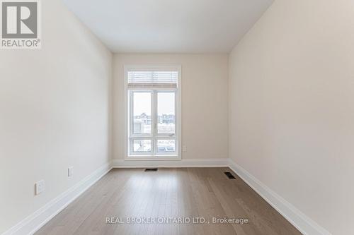 2nd Bedroom w/ Large Window - 30 Mace Avenue, Richmond Hill, ON - Indoor Photo Showing Other Room