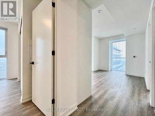 4709 - 8 Interchange Way, Vaughan, ON - Indoor Photo Showing Other Room