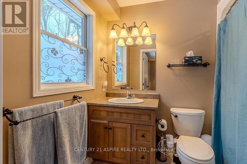 206 Oriole Crescent, Petawawa, ON - Indoor Photo Showing Bathroom