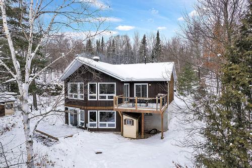 16 Ch. de la Mésange  Val-Des-Monts, QC J8N 6B7