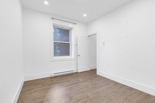 Bedroom - 29-5235 Ch. De La Côte-St-Luc, Montréal (Côte-Des-Neiges/Notre-Dame-De-Grâce), QC - Indoor Photo Showing Other Room