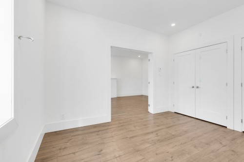 Bedroom - 29-5235 Ch. De La Côte-St-Luc, Montréal (Côte-Des-Neiges/Notre-Dame-De-Grâce), QC - Indoor Photo Showing Other Room