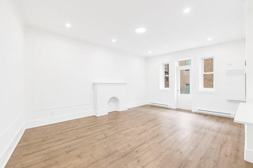 Dining room - 29-5235 Ch. De La Côte-St-Luc, Montréal (Côte-Des-Neiges/Notre-Dame-De-Grâce), QC - Indoor Photo Showing Other Room