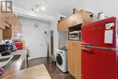 1042 King Street, Champlain, ON - Indoor Photo Showing Laundry Room