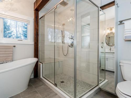 15 Hillcrest Avenue, Wolfville, NS 