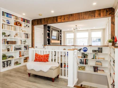 15 Hillcrest Avenue, Wolfville, NS 