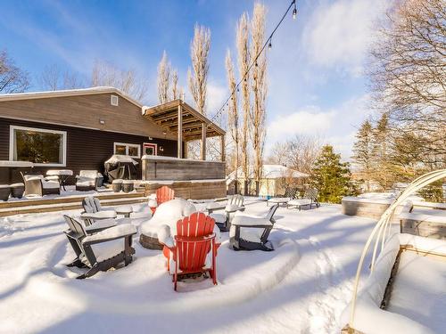 15 Hillcrest Avenue, Wolfville, NS 