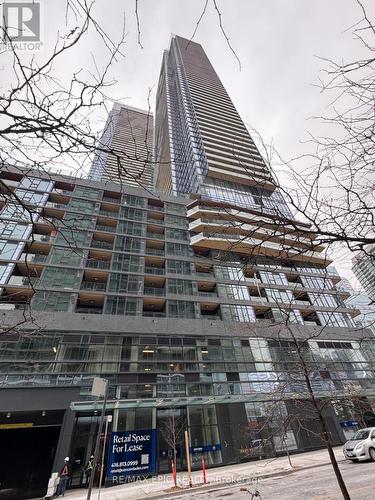 1611 - 1 Concord Cityplace Way, Toronto, ON - Outdoor