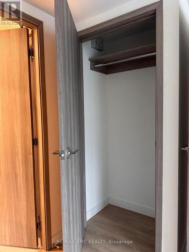 1611 - 1 Concord Cityplace Way, Toronto, ON - Indoor Photo Showing Other Room