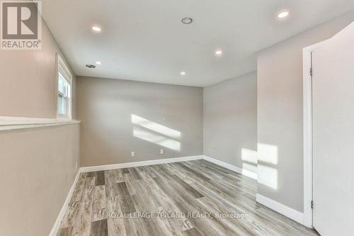 4 Maxwell Crescent, London North (North H), ON - Indoor Photo Showing Other Room