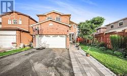 57 ATKINS CIRCLE  Brampton, ON L6X 4B9