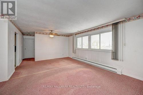 311 - 155 Queen Street N, Minto, ON - Indoor Photo Showing Other Room